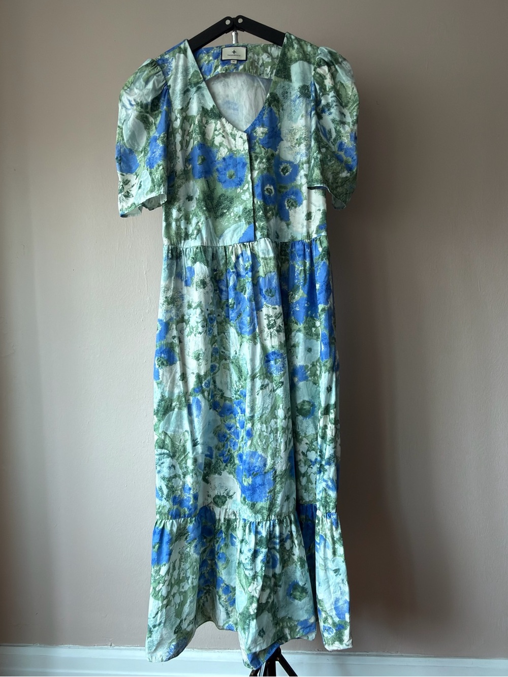 NWOT Tuckernck Jardin de Fleurs Violetta Midi Dress Blue & Green Floral Size M